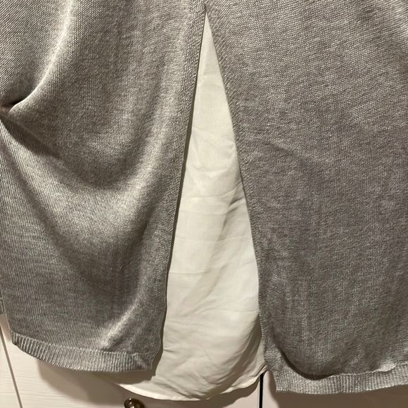 Gray 3/4 Sweater with Split Back - Picture 2 of 4